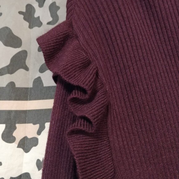 Purple Sweater With Ruffles Forever 21 Plus Ribbed - Picture 3 of 4